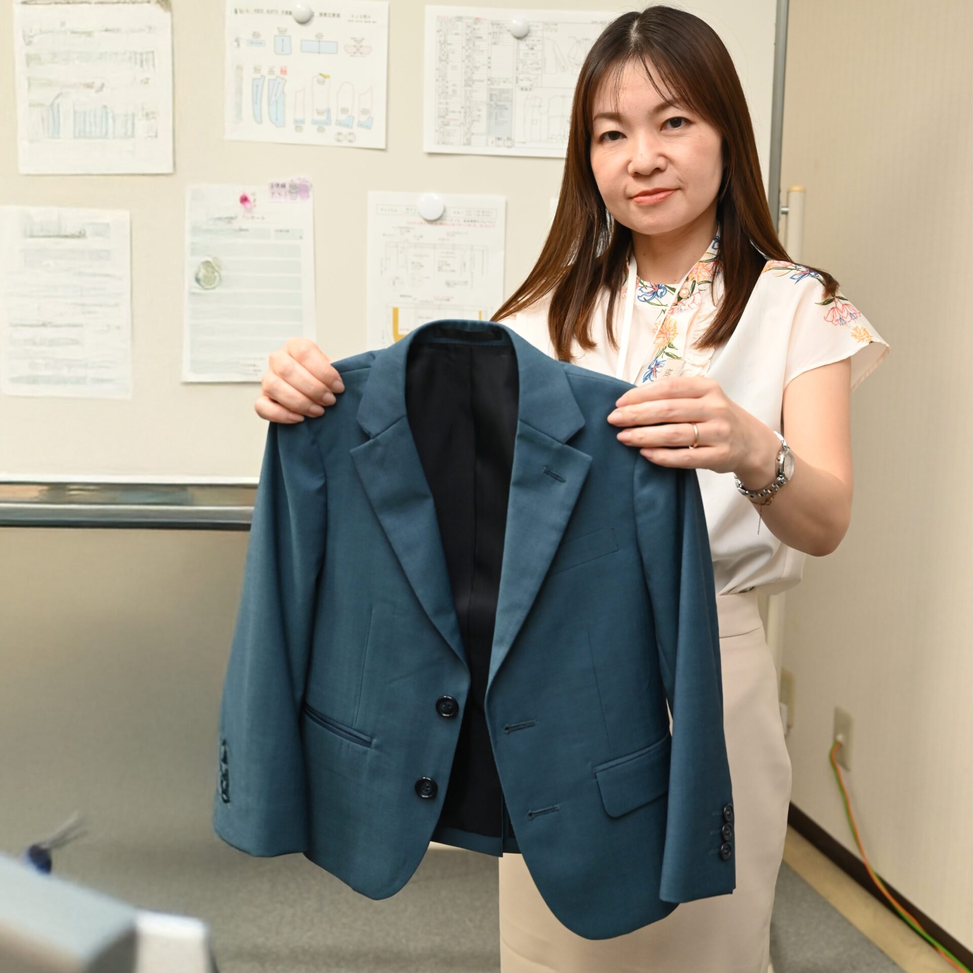 日本海新聞に「キッズスーツプロジェクト」の記事が掲載されましたサムネイル